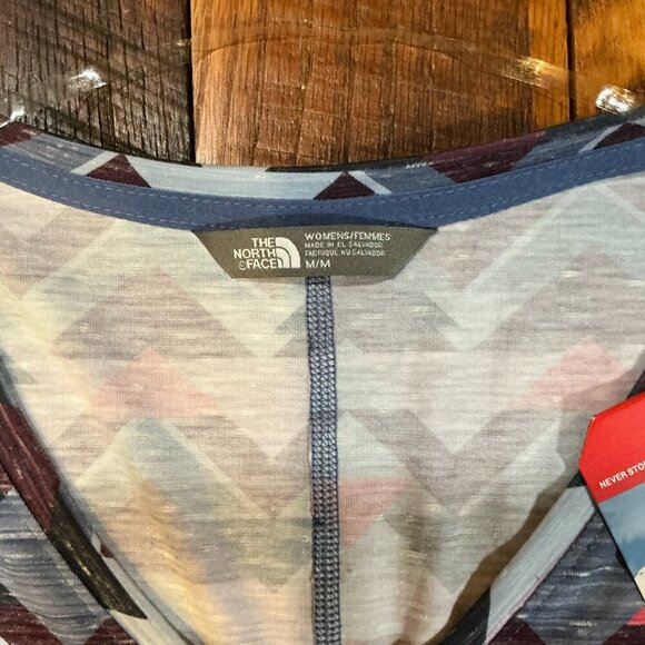 The North Face Women’s EZ Tee Dress Geometric Tribal Print Medium - Picture 6 of 10
